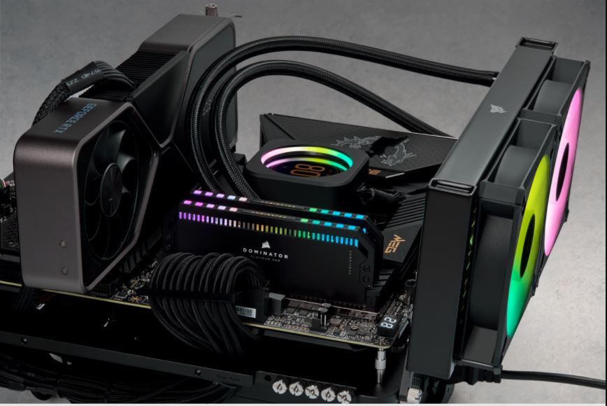 Corsair DOMINATOR PLATINUM RGB 32GB